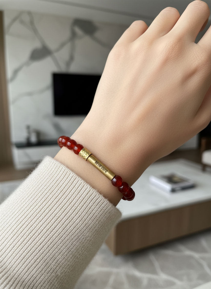 Carnelian bracelet for sales and marketing professionals