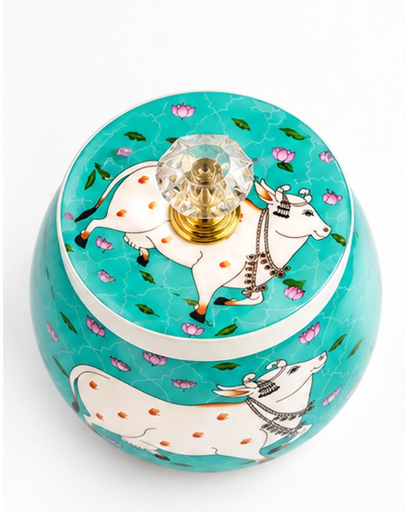 Pichwai art jar, Turquoise Cow & Lotus, top view of lid
