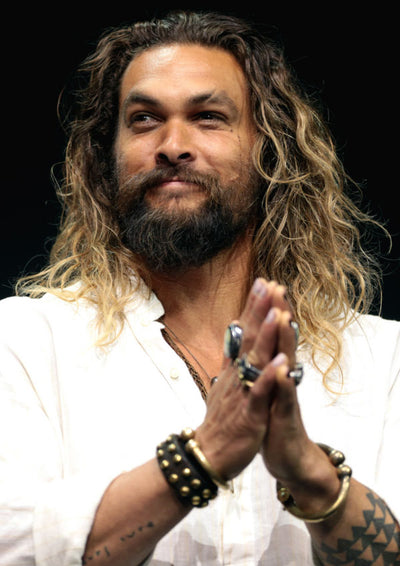 Celebrity wearing a crystal bracelet