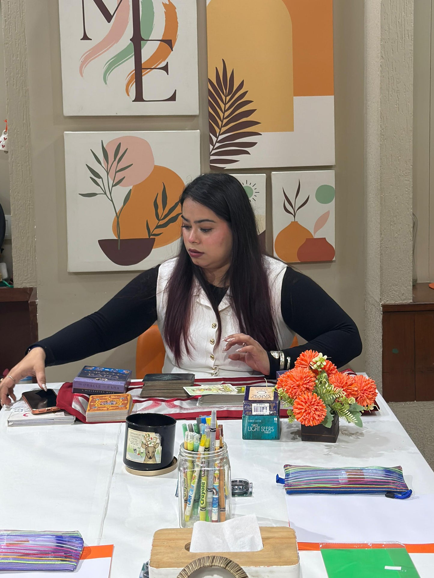 Sakshi Rajput- Astrologer, Numerologist & Tarot Reader | 7+ Years Experience