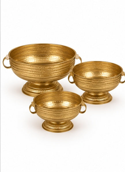 Hammered gold urli bowls set of 3, close-up detail