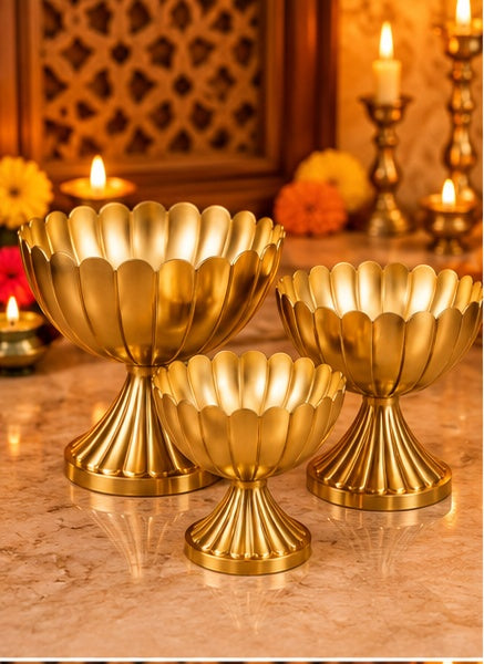 Scalloped gold pedestal bowls set of 3, styled in a festive setting
