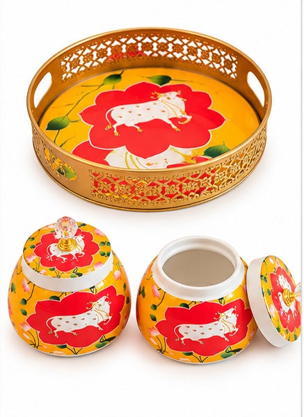 Pichwai cow jars set of 2 with round tray, Red & Yellow, close-up detail